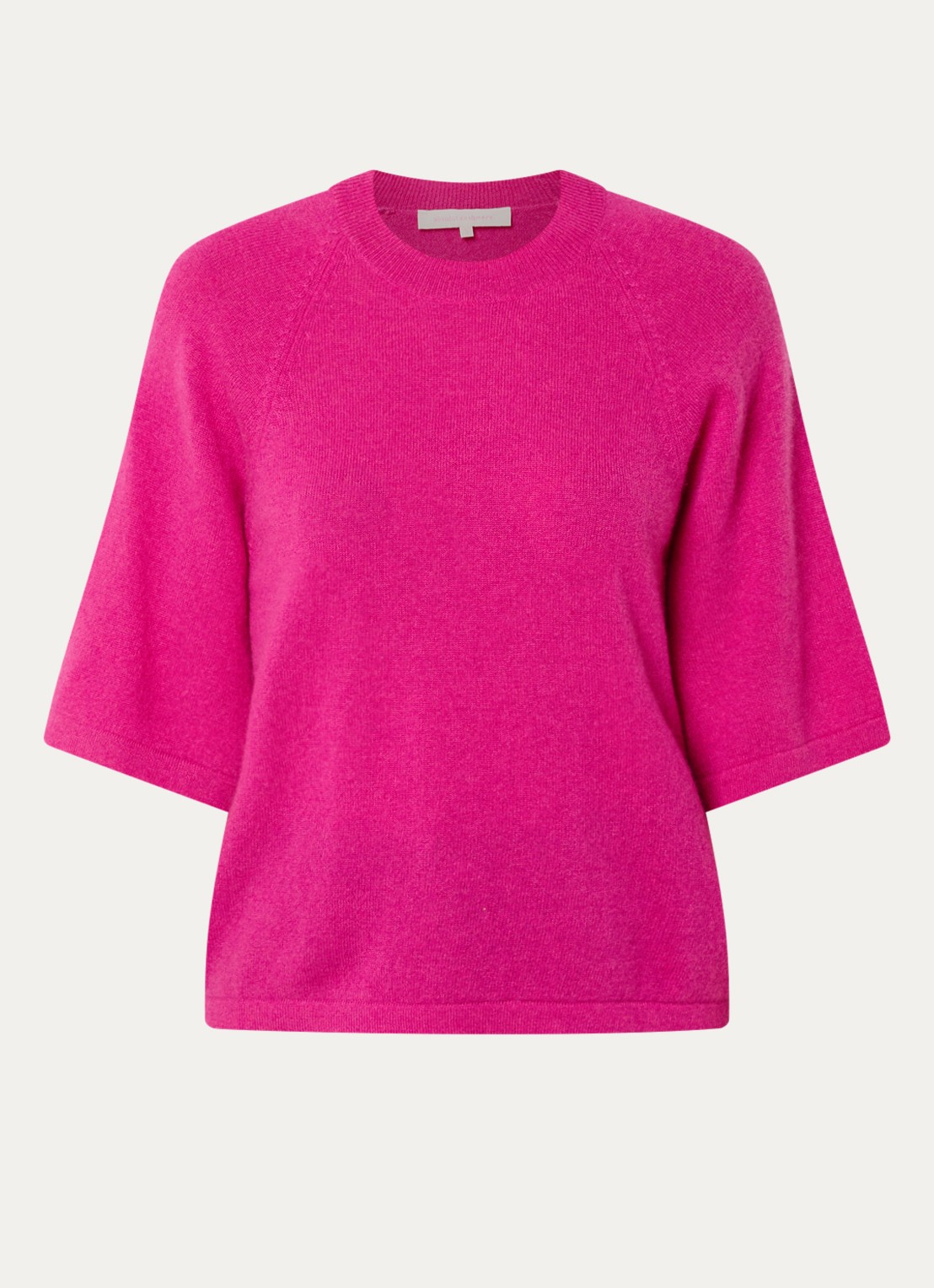 Absolut Cashmere. Leana fijngebreide trui van kasjmier - voorkant fuchsia