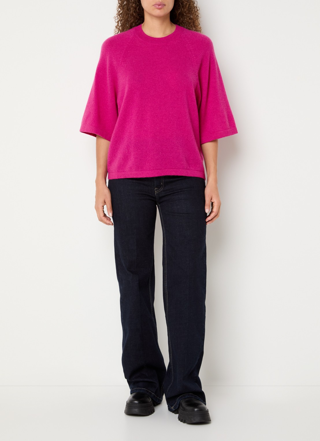 Absolut Cashmere. Leana fijngebreide trui van kasjmier - voorkant 2 fuchsia