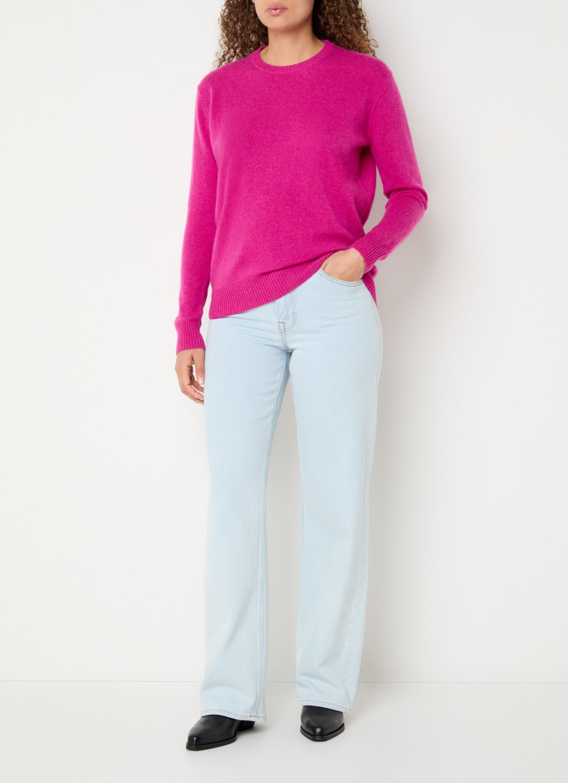 Absolut Cashmere. Ysee fijngebreide trui van kasjmier - voorkant 2 fuchsia