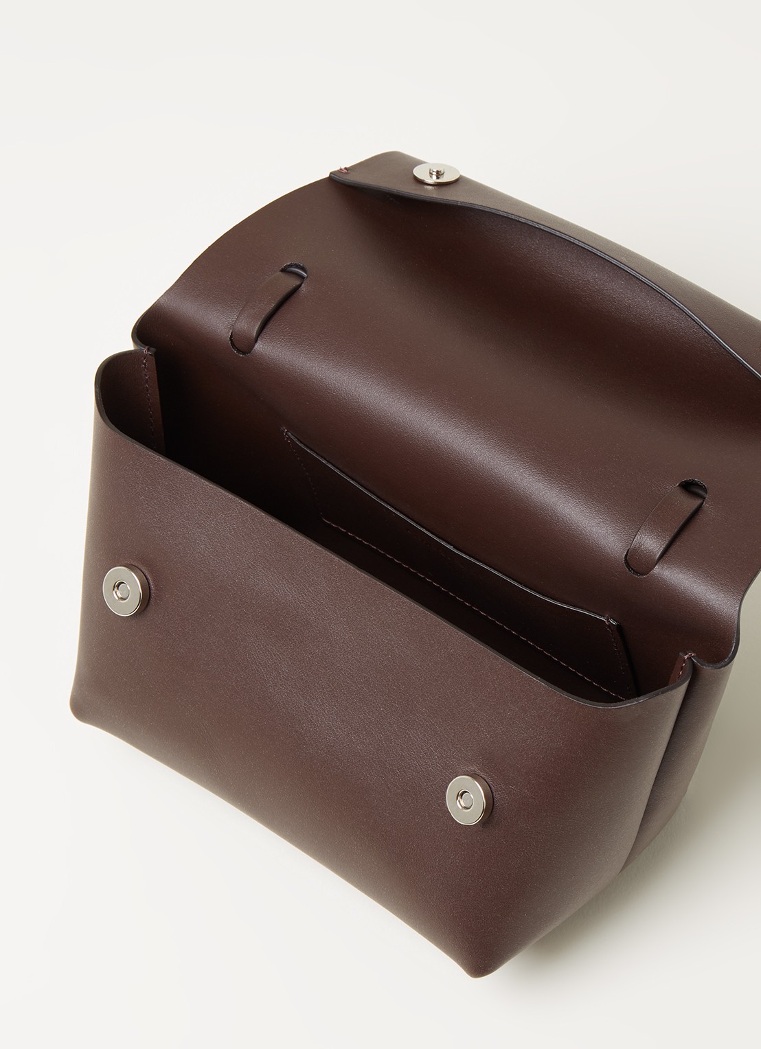 Acne Studios Alexandra Large crossbodytas van leer - detail 4 donkerbruin