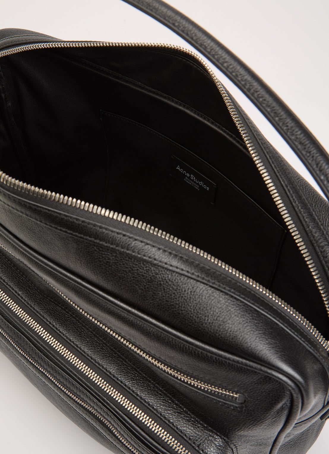 Acne Studios Camero schoudertas van kalfsleer - detail 5 zwart