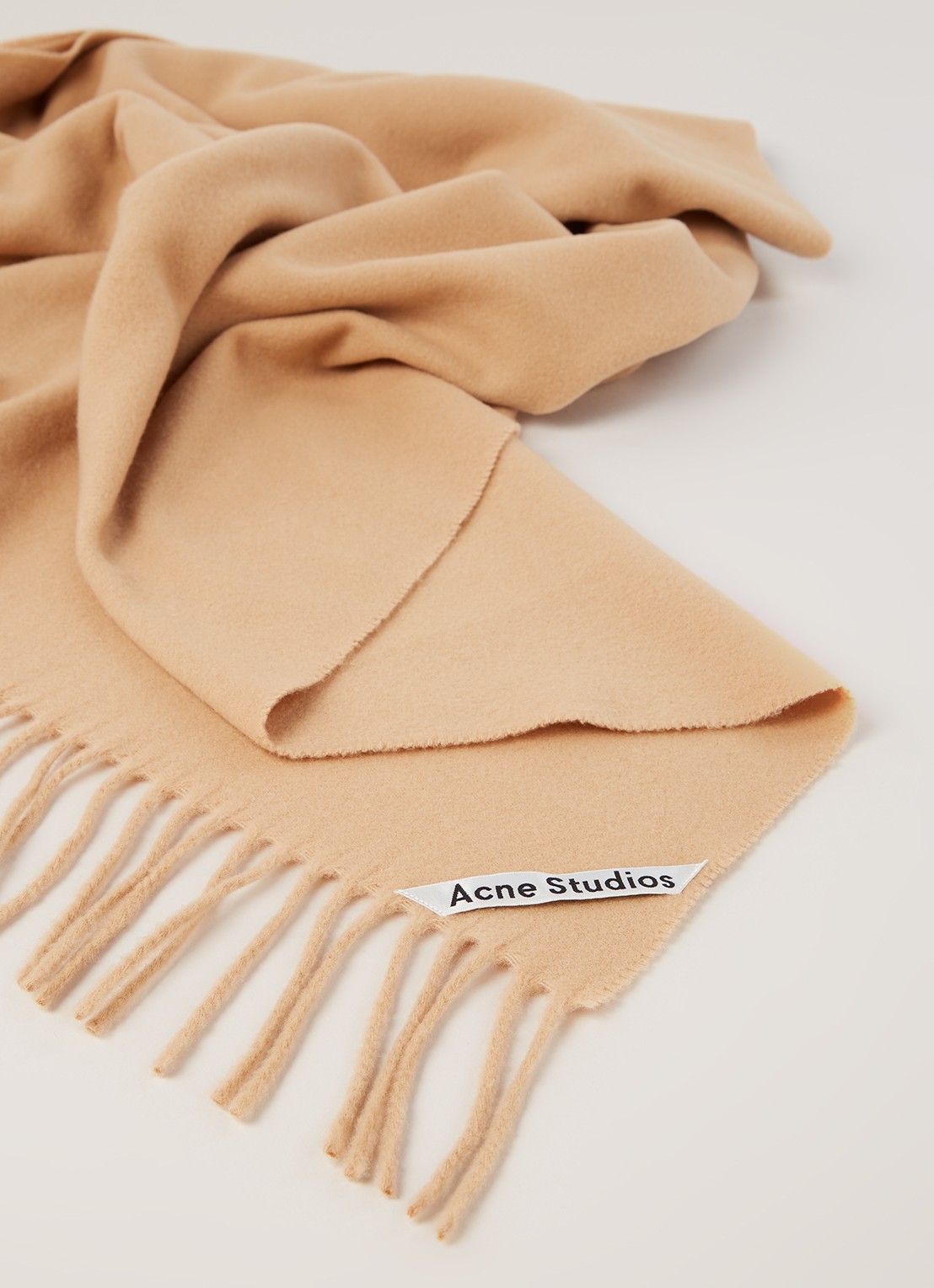Acne Studios Canada sjaal van wol 200 x 70 cm - detail 3 camel