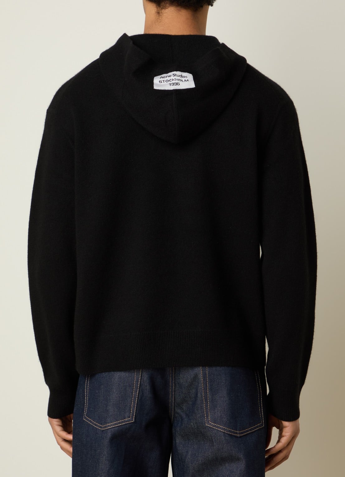Acne Studios Fijngebreide hoodie in kasjmierblend - detail zwart