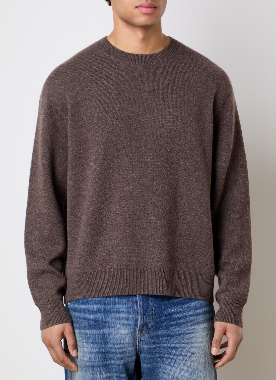 Acne Studios Fijngebreide trui in kasjmierblend - detail bruin