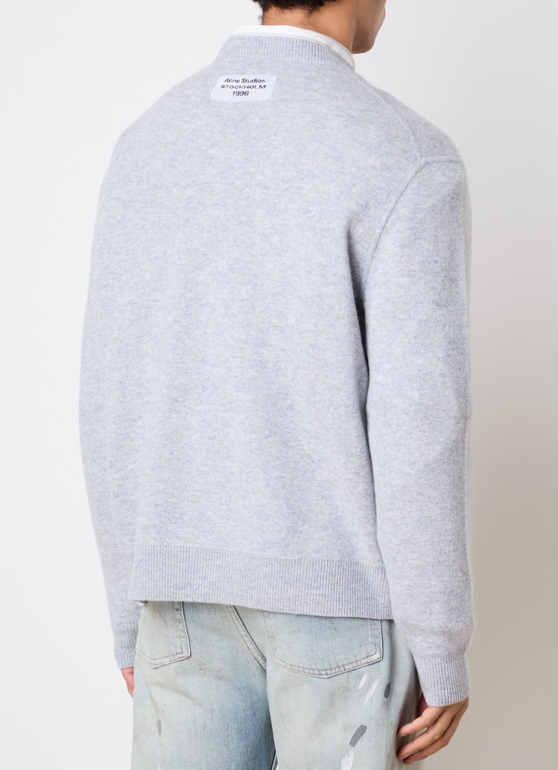 Acne Studios Fijngebreide trui in kasjmierblend - achterkant 5 grijsmele