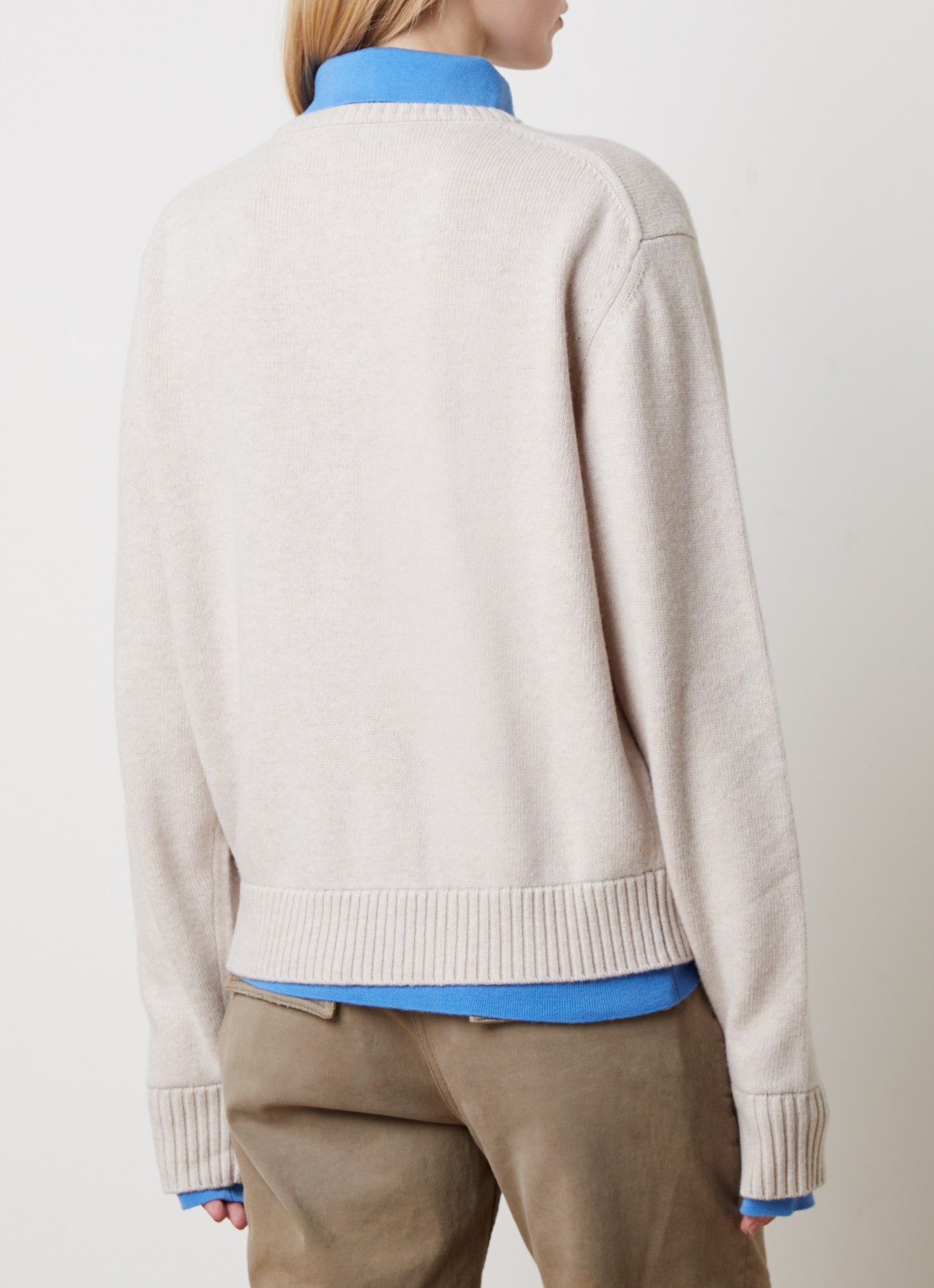 Acne Studios Fijngebreide trui van wol met kraag - achterkant gebroken wit