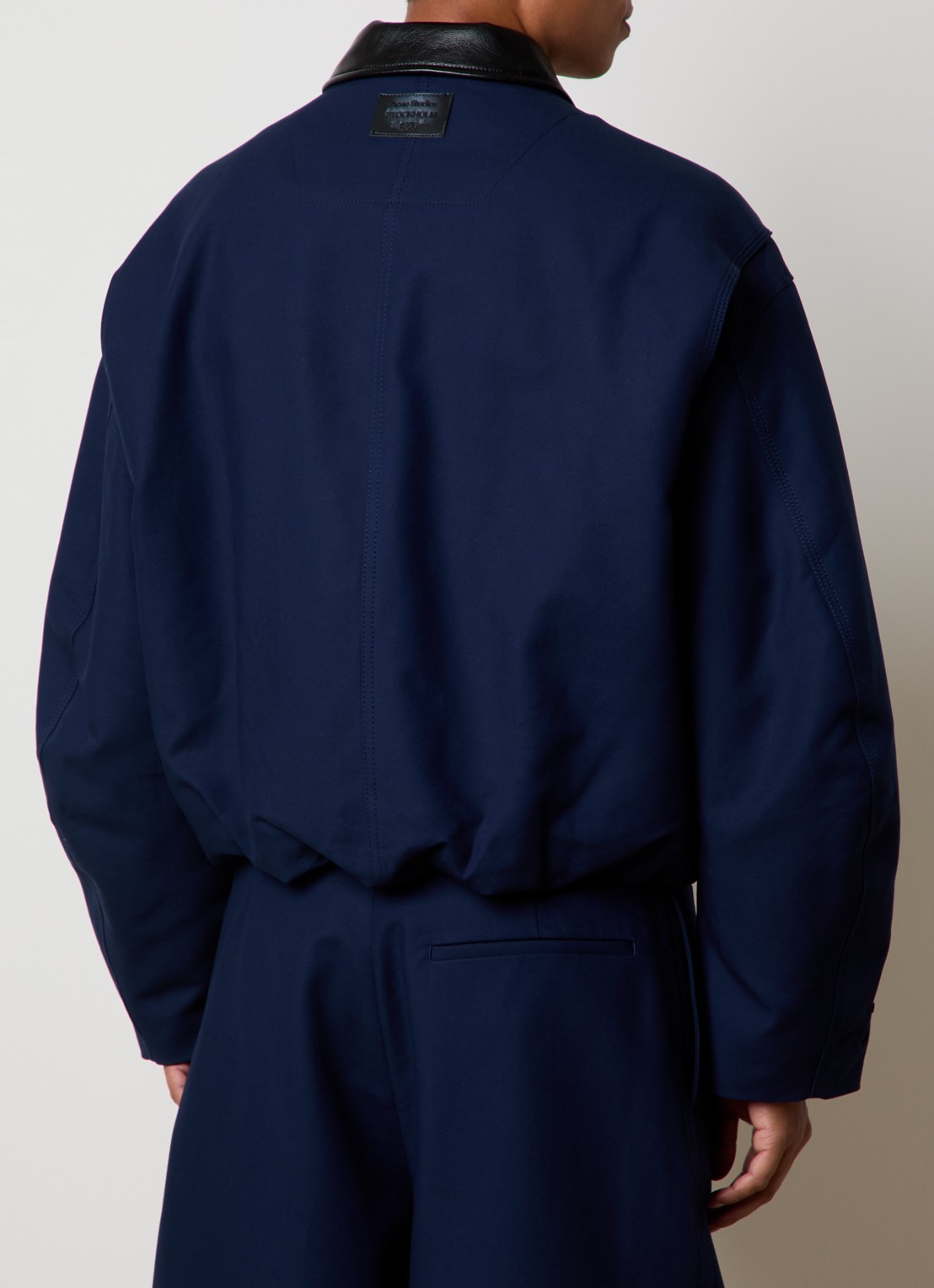 Acne Studios Gewatteerd jack met steekzakken - achterkant 3 donkerblauw