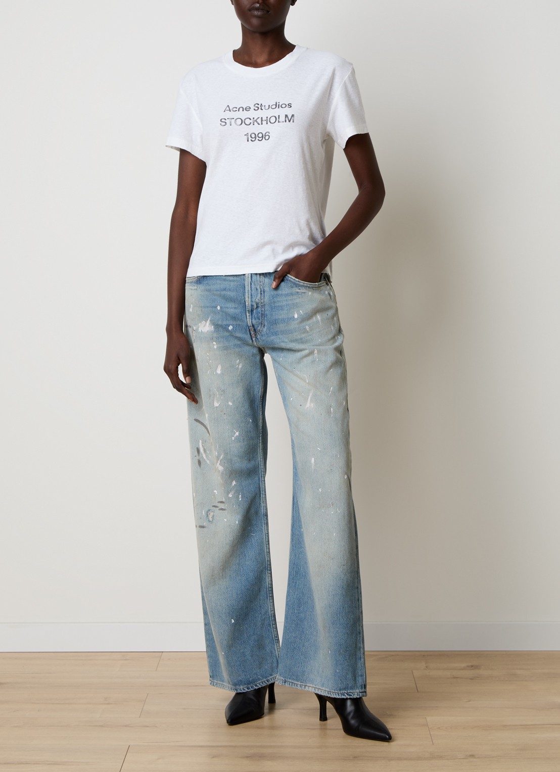 Acne Studios High waist flared jeans met lichte wassing - voorkant 3 indigo