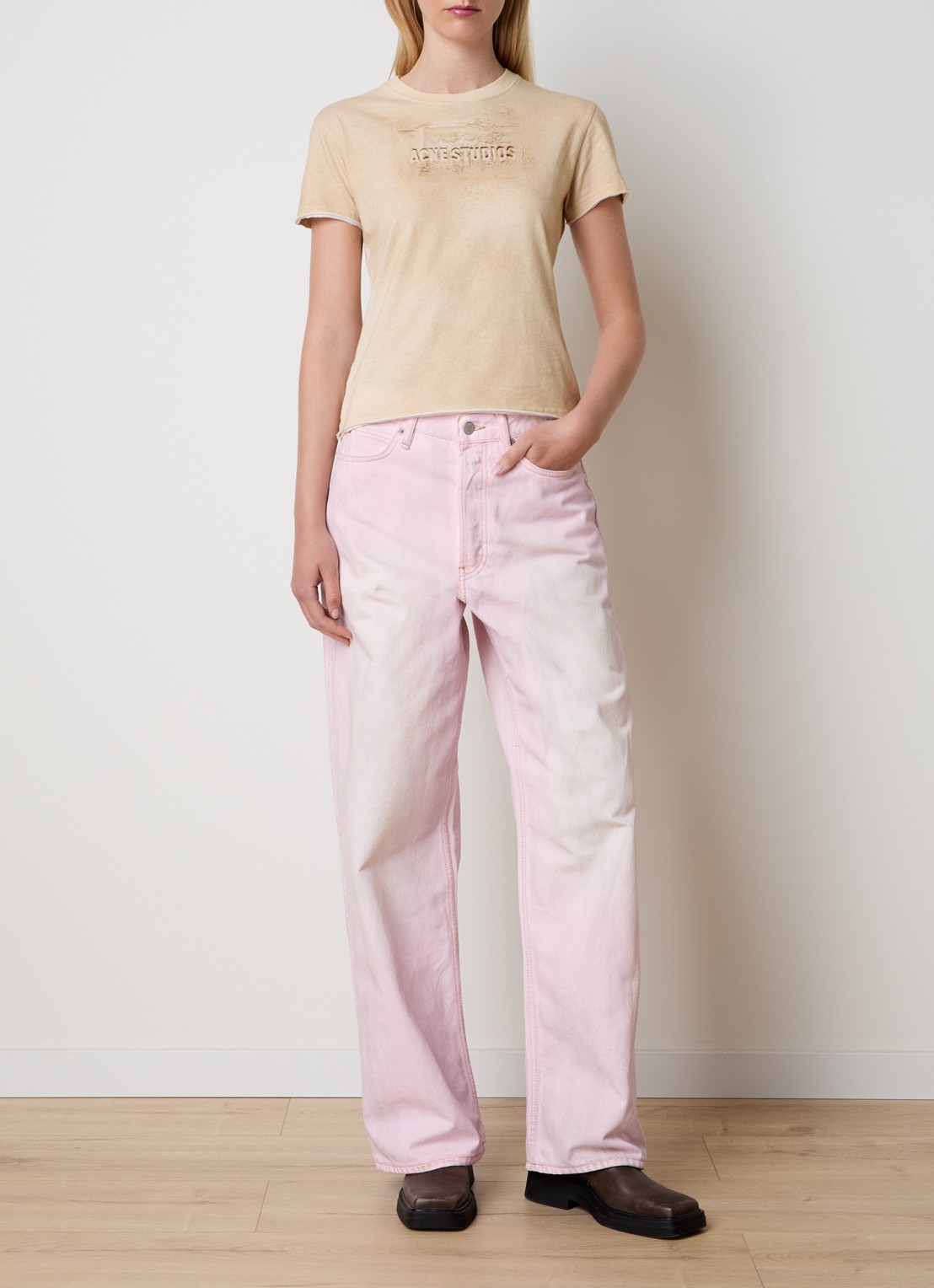 Acne Studios High waist straight leg jeans met gekleurde wassing - voorkant 5 roze