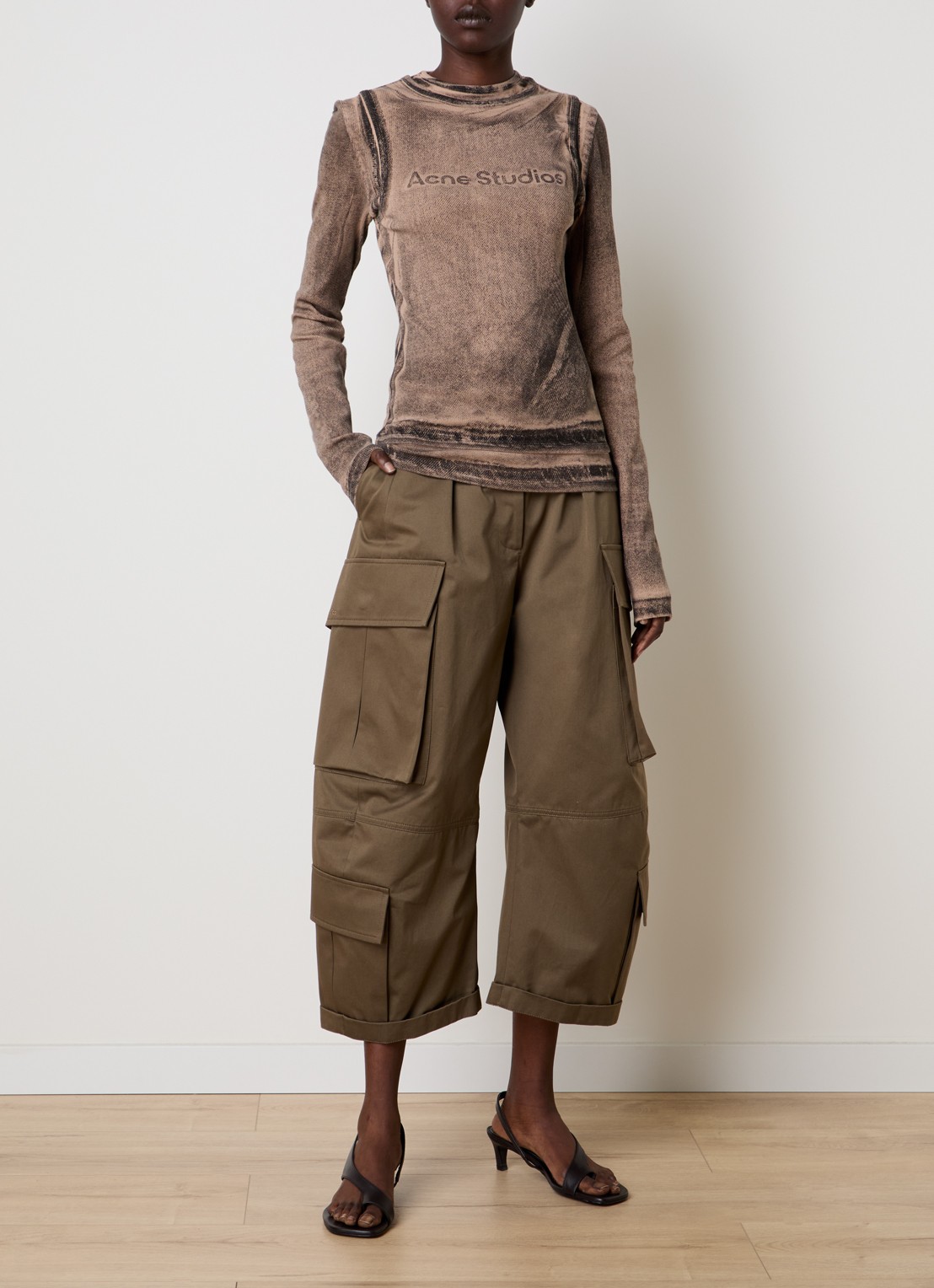 Acne Studios Longsleeve met logoprint en verwassen afwerking - voorkant 3 bruin