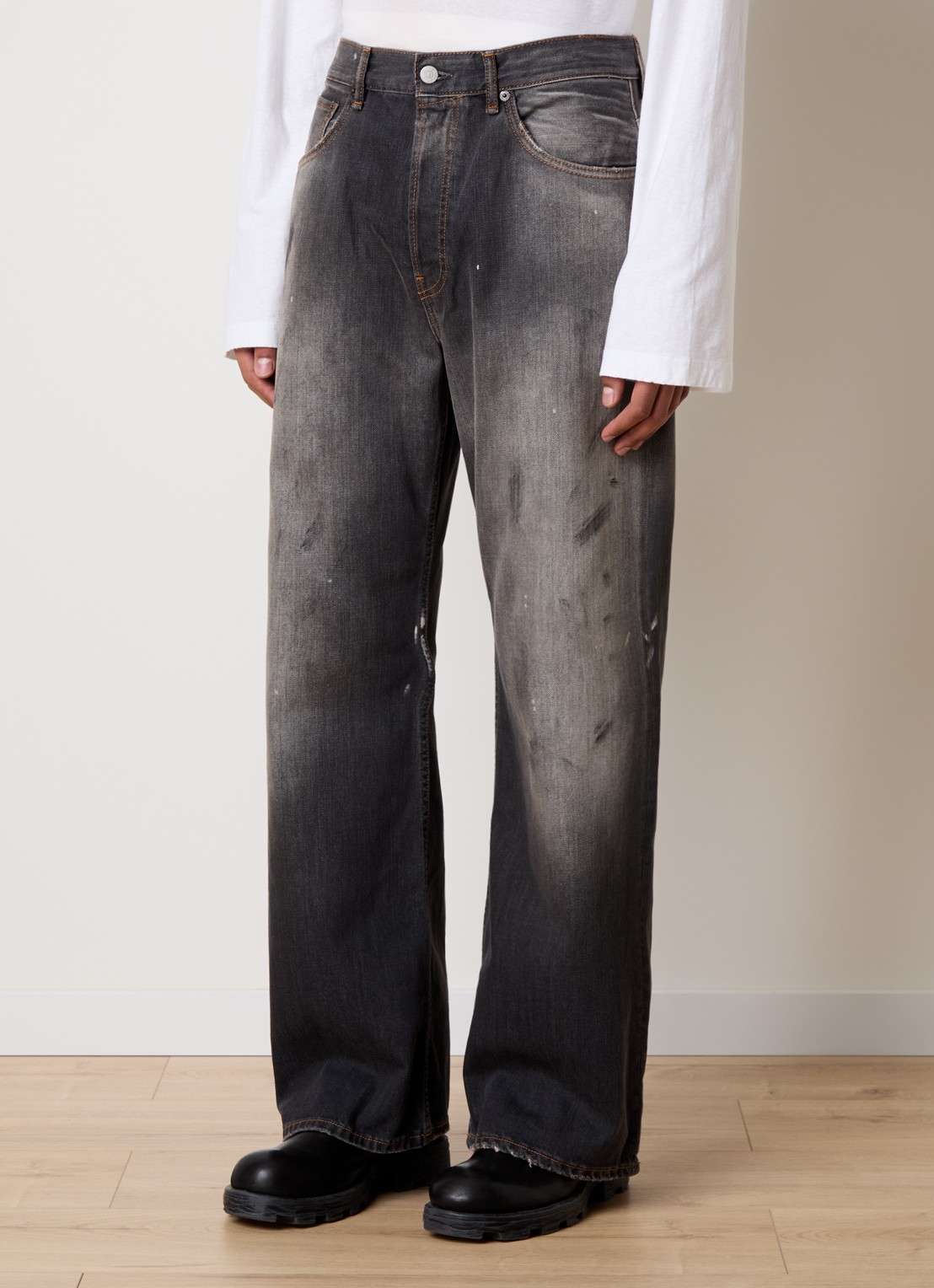 Acne Studios Loose fit jeans met gekleurde wassing - detail 2 antraciet