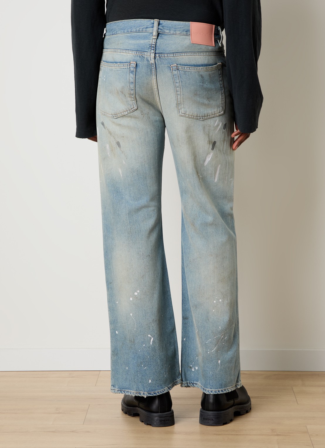 Acne Studios Loose fit jeans  met lichte wassing en verwassen afwerking - achterkant indigo