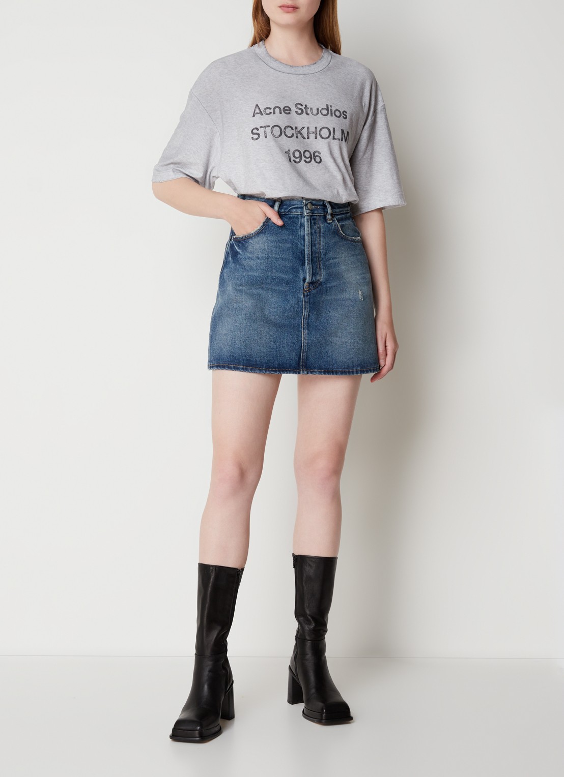 Acne Studios Mini spijkerrok met steekzakken - voorkant 3 indigo