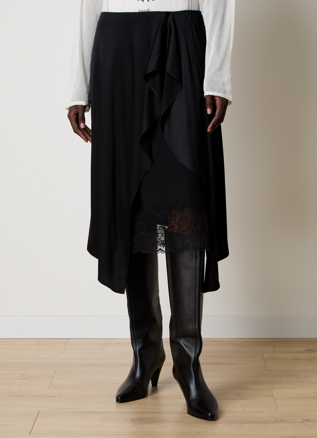 Acne Studios Minirok van satijn met details van kant - detail 3 zwart