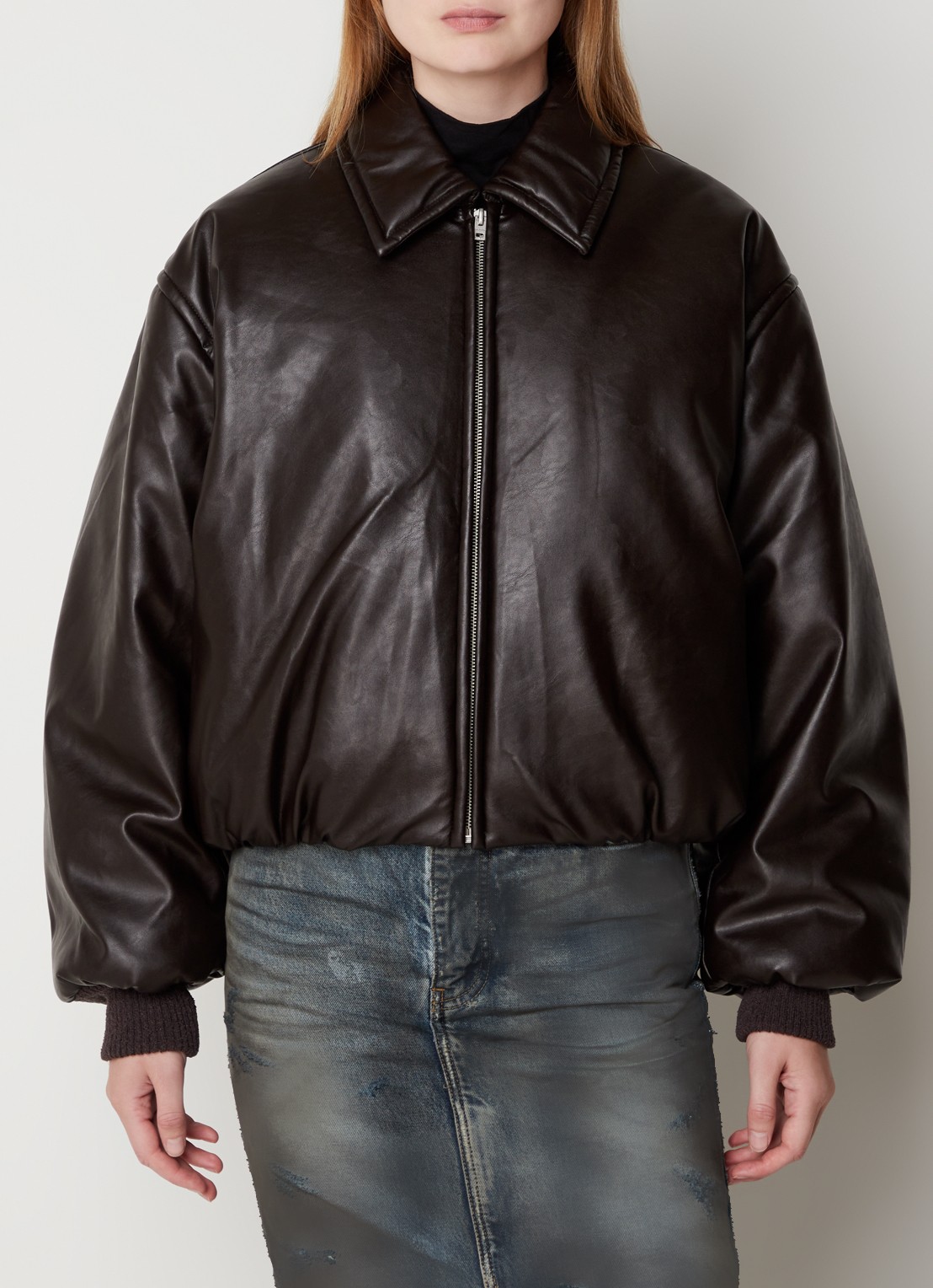 Acne Studios Onnea cropped bomberjack  - detail 2 donkerbruin