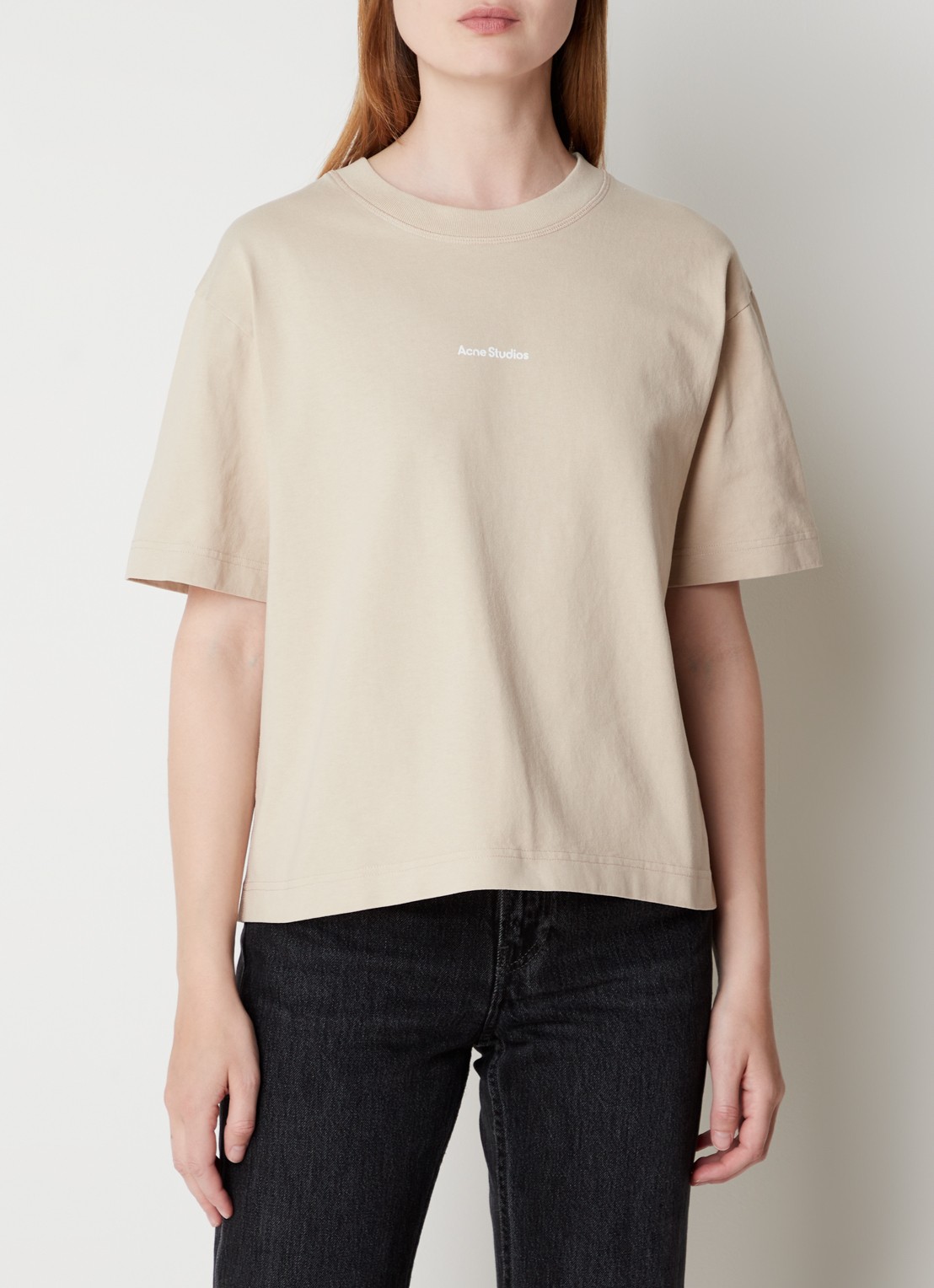 Acne Studios Oversized T-shirt met logo - detail 4 donkerbeige
