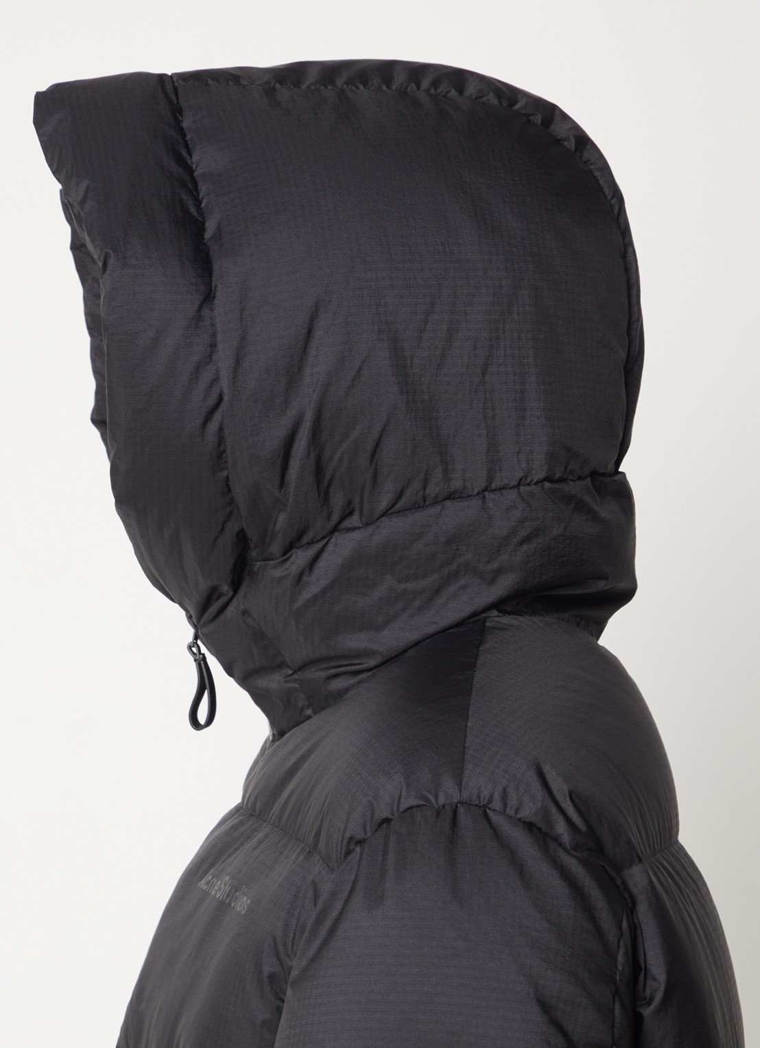 Acne Studios Puffer jack met donsvulling en logo - detail 4 zwart