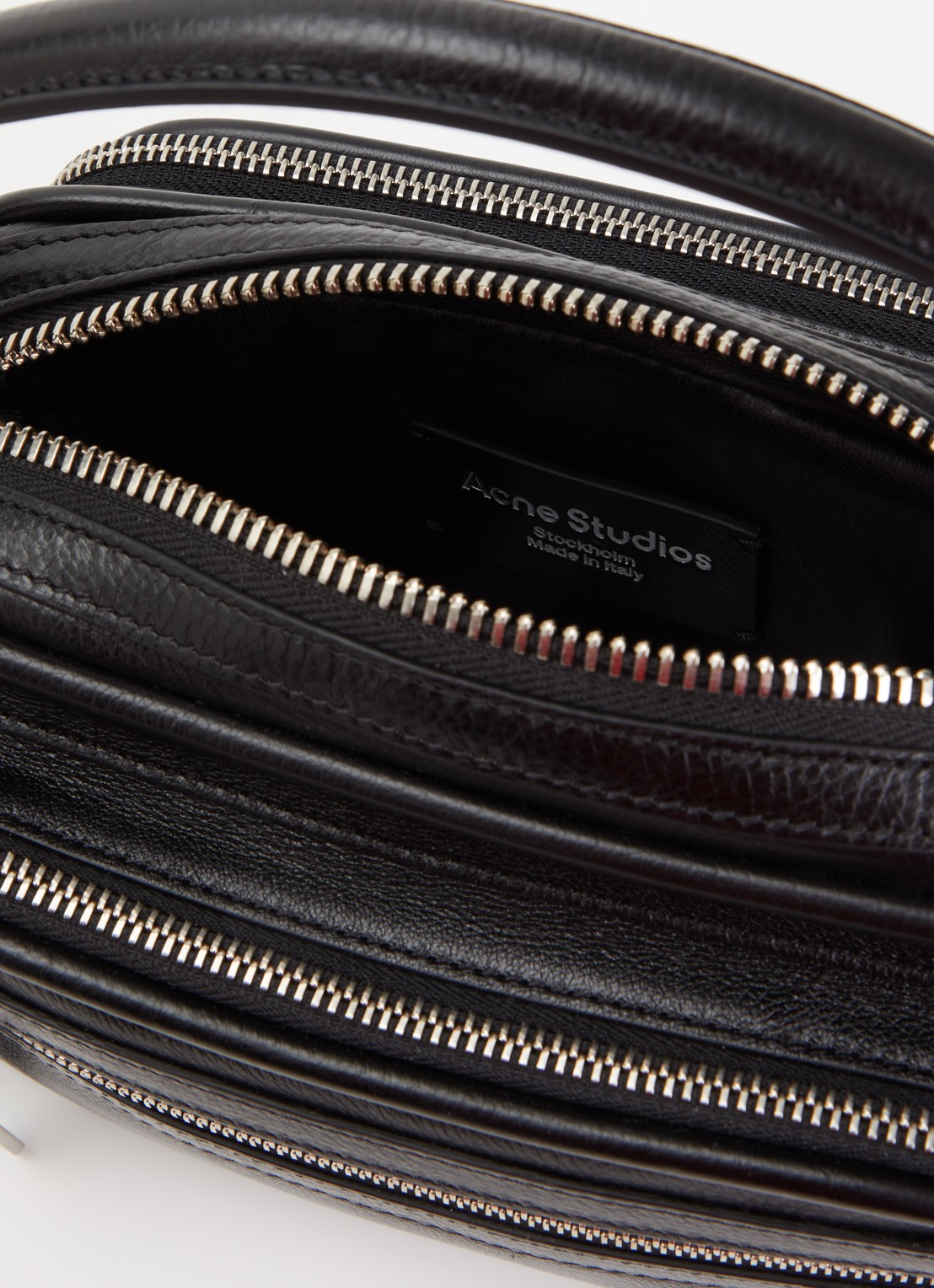 Acne Studios Schoudertas van kalfsleer met afneembare schouderriem - detail 2 zwart