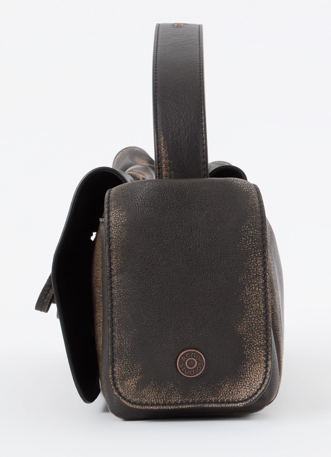 Acne Studios Schoudertas van kalfsleer met verwassen afwerking - detail 4 donkerbruin