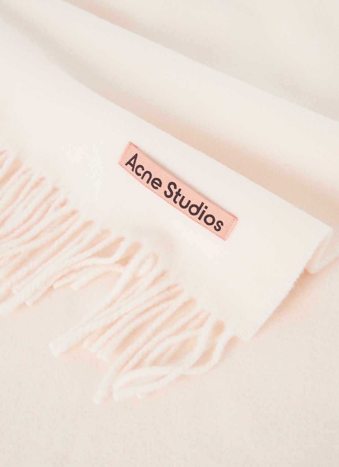 Acne Studios Sjaal van wol 200 x 45 cm - detail 2 lichtroze