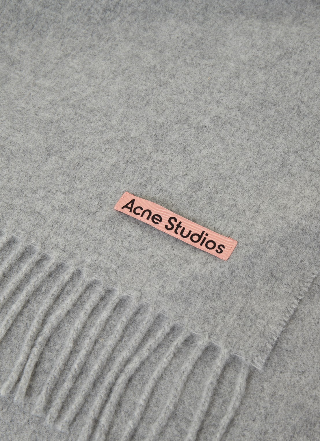 Acne Studios Sjaal van wol 200 x 45 cm - detail lichtgrijs