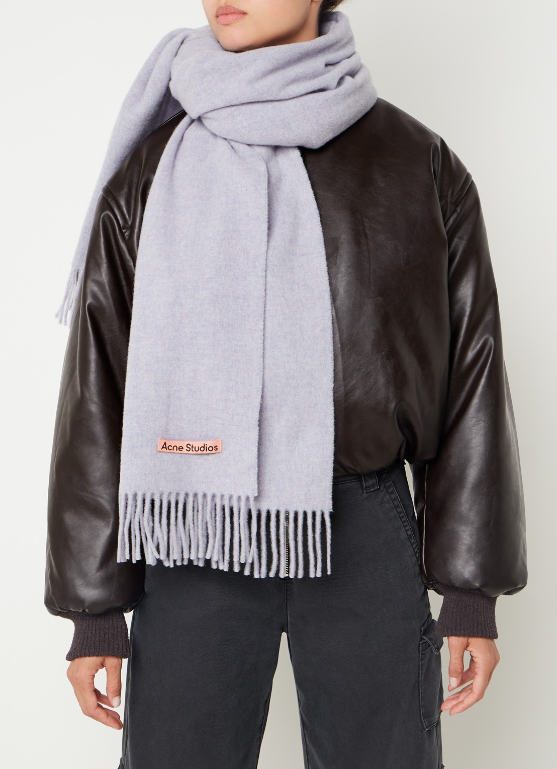 Acne Studios Sjaal van wol met logo 200 x 45 cm - voorkant 2 blauwgrijs