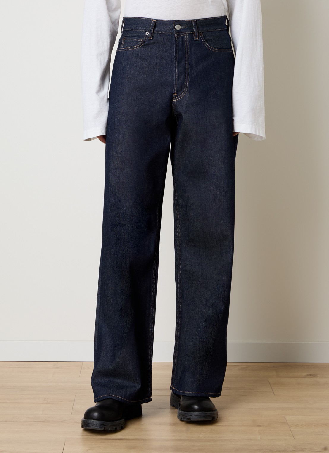 Acne Studios Straight leg jeans met donkere wassing - detail 4 indigo