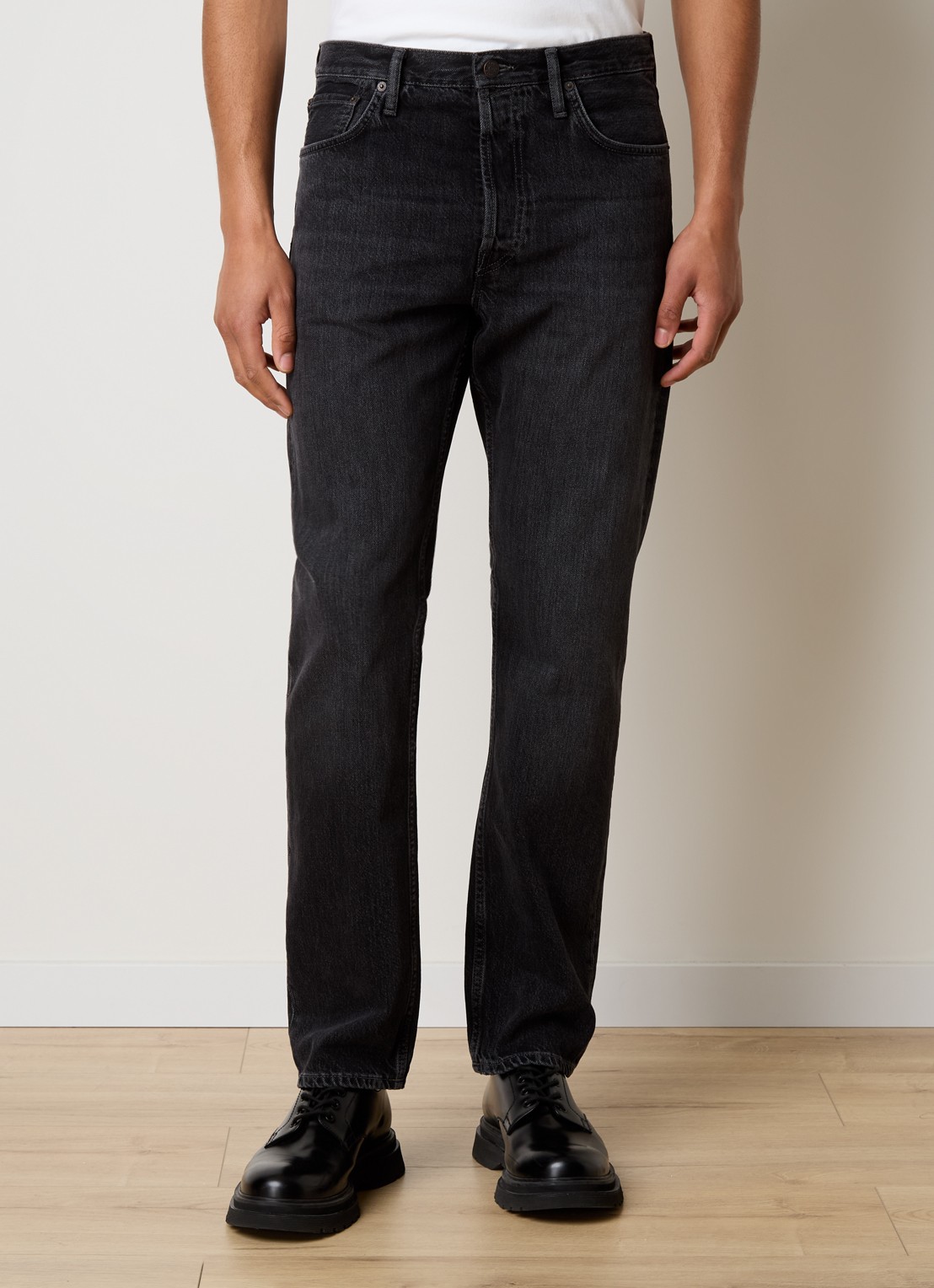 Acne Studios Straight leg jeans van  katoen met gekleurde wassing - detail 2 zwart