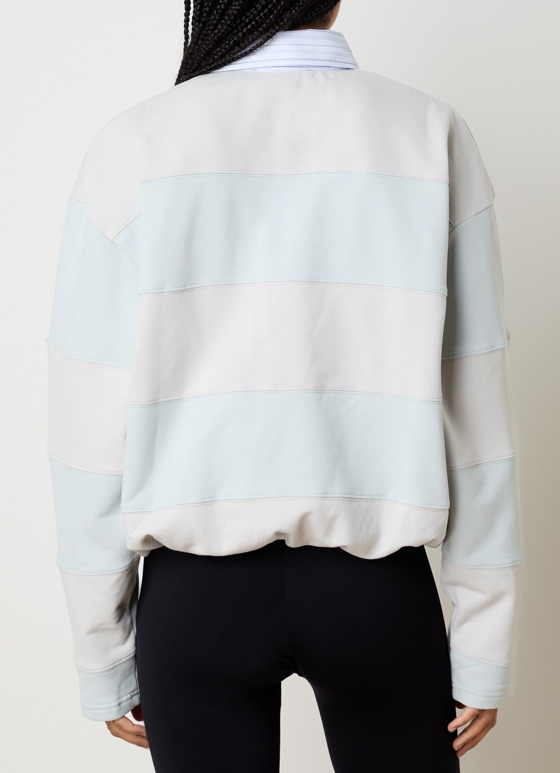 Acne Studios Sweater met logo - achterkant lichtblauw
