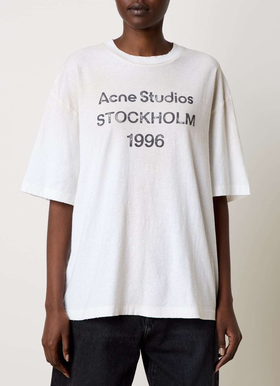 Acne Studios T-shirt met logoprint en verwassen afwerking - detail 6 gebroken wit