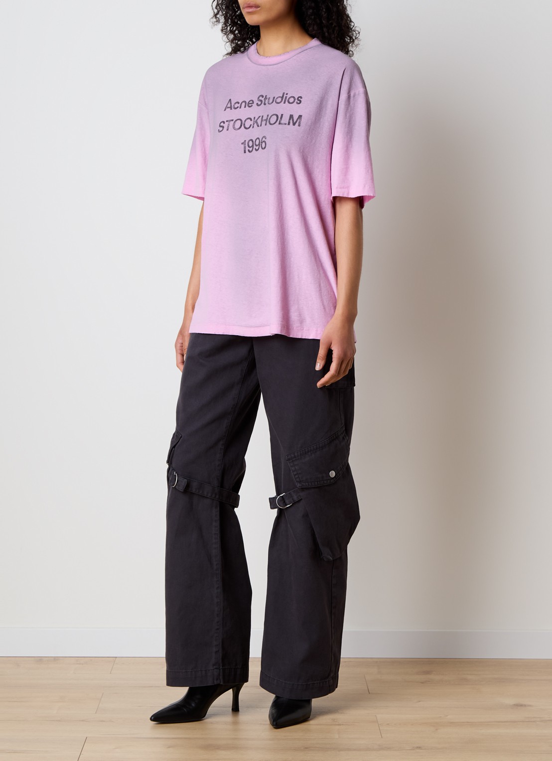 Acne Studios T-shirt met logoprint en verwassen afwerking - voorkant 5 roze