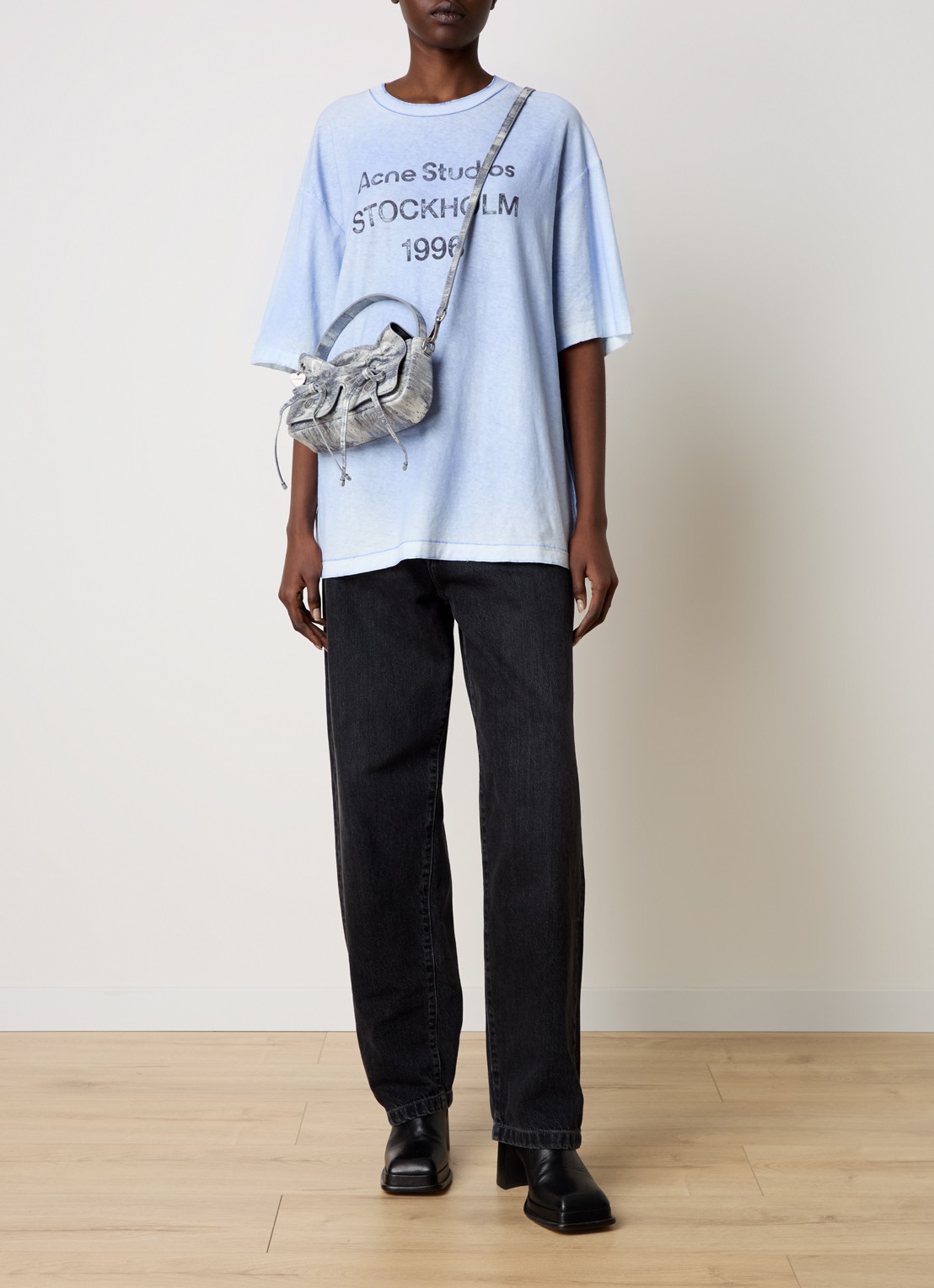 Acne Studios T-shirt met logoprint en verwassen afwerking - voorkant 5 lichtblauw