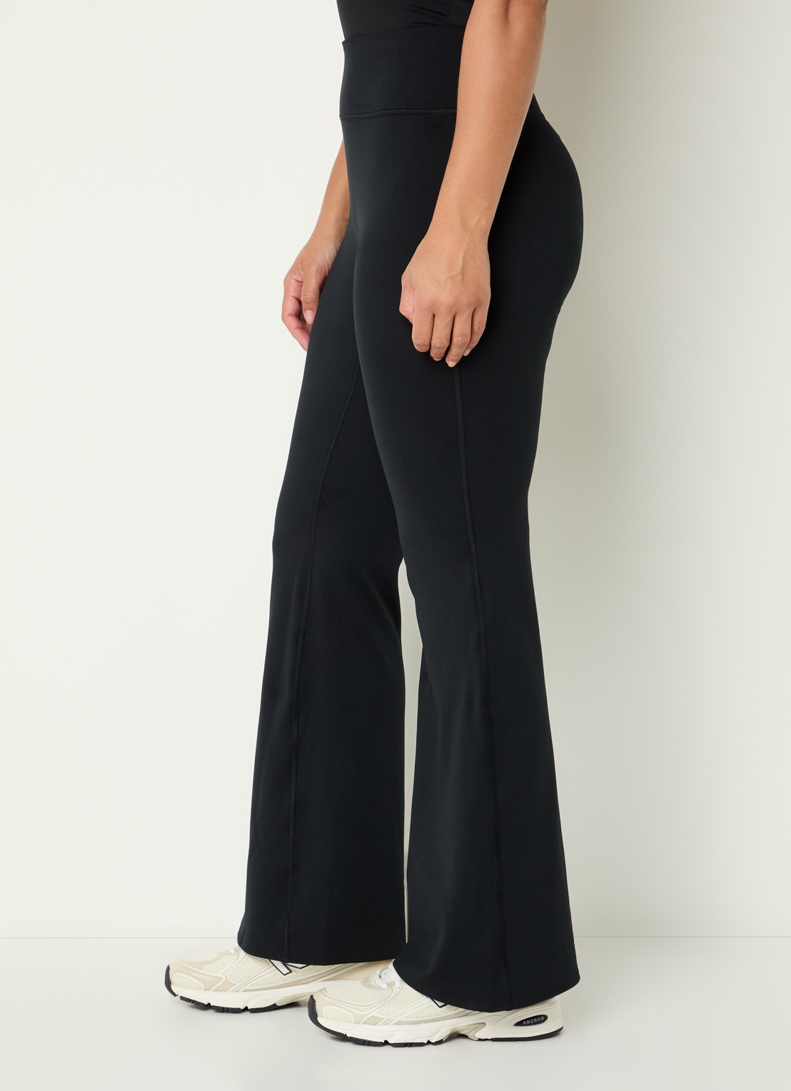 Adanola High waist flared fit trainingslegging met stretch - detail 4 zwart