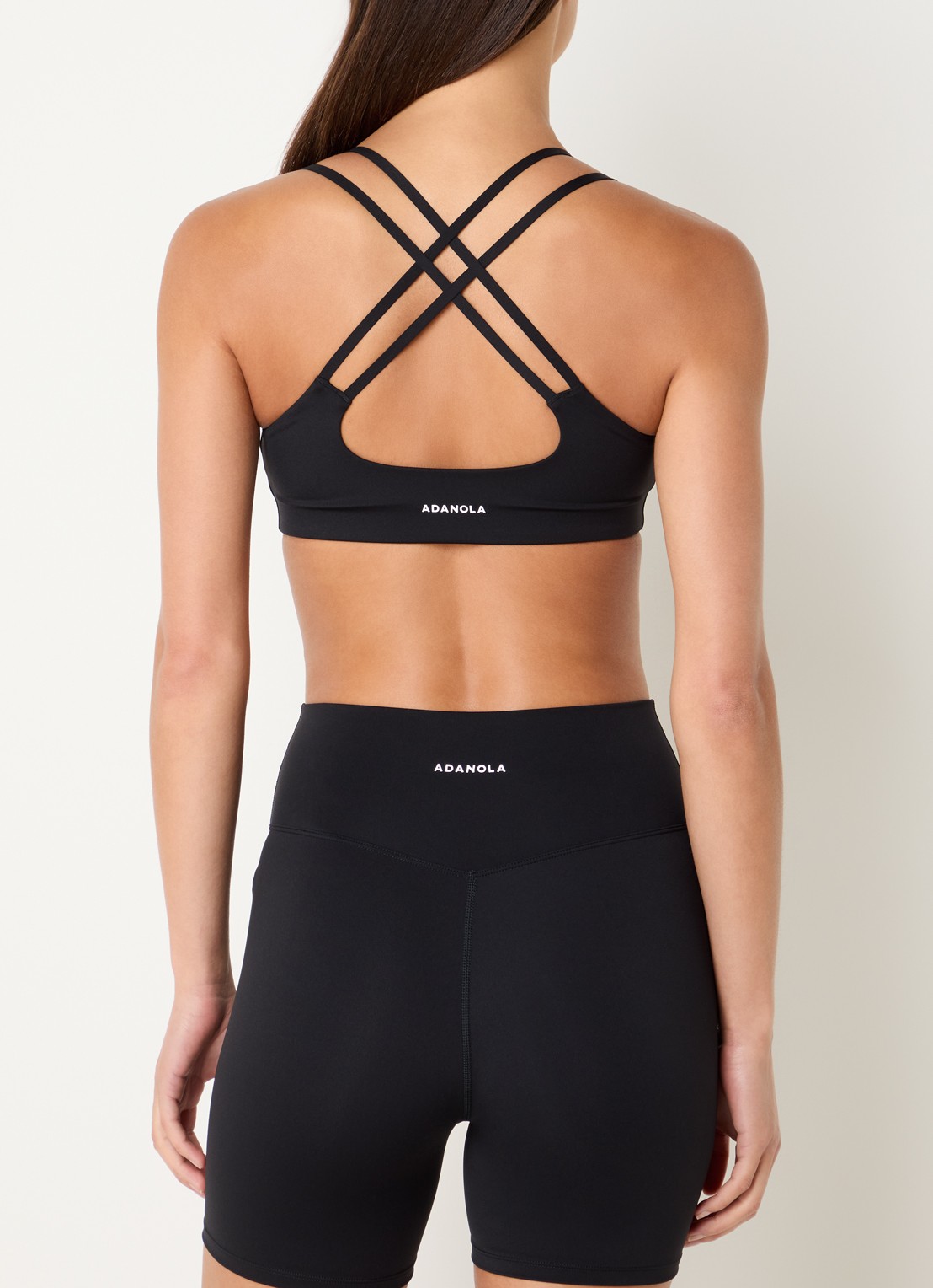 Adanola Ultimate sport bh met medium support en uitneembare vulling - achterkant zwart