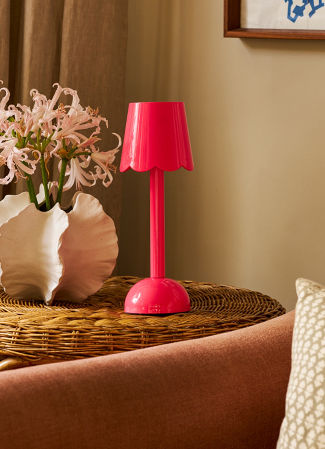 Addison Ross Scallop LED tafellamp 28 cm - detail roze