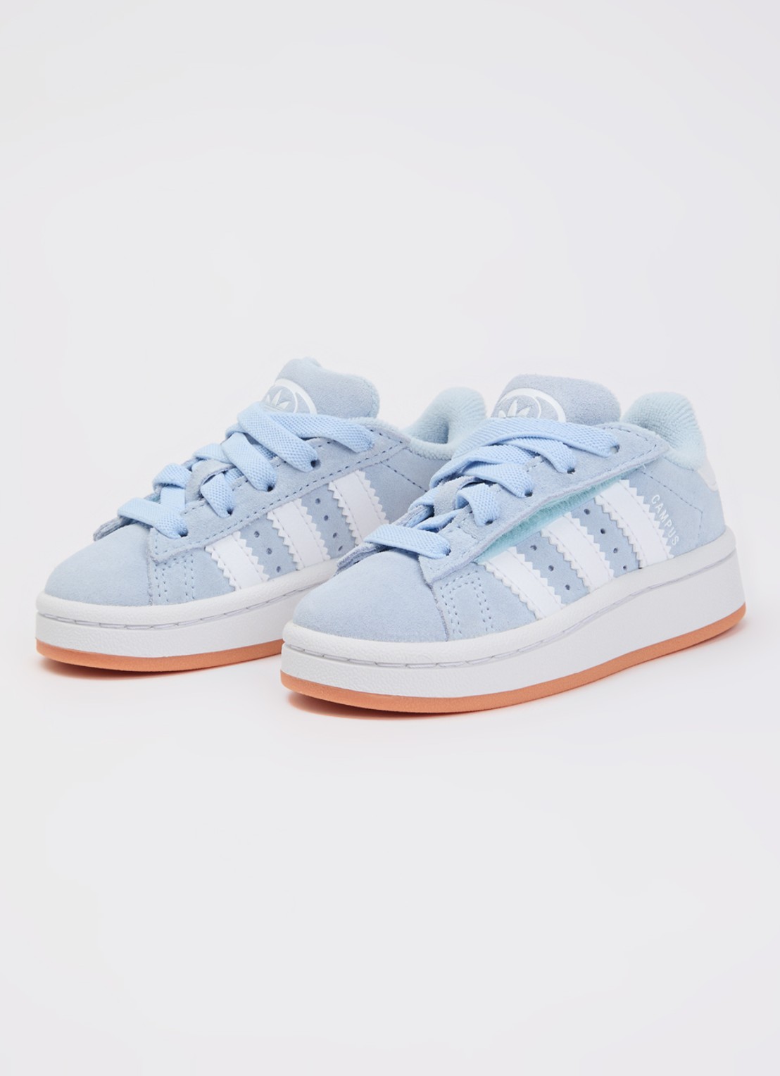 Adidas Campus 00s sneaker van suède - voorkant 3 lichtblauw