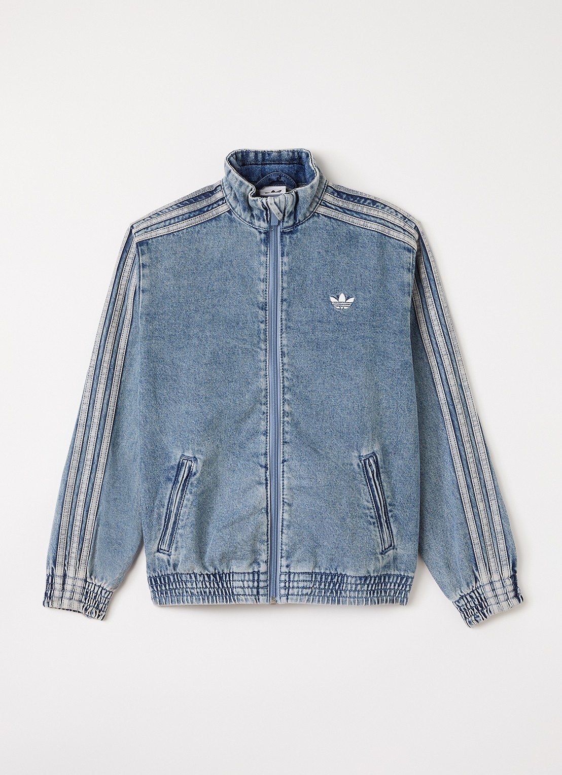 Adidas Firebird spijkerjas met logo - voorkant 3 jeans