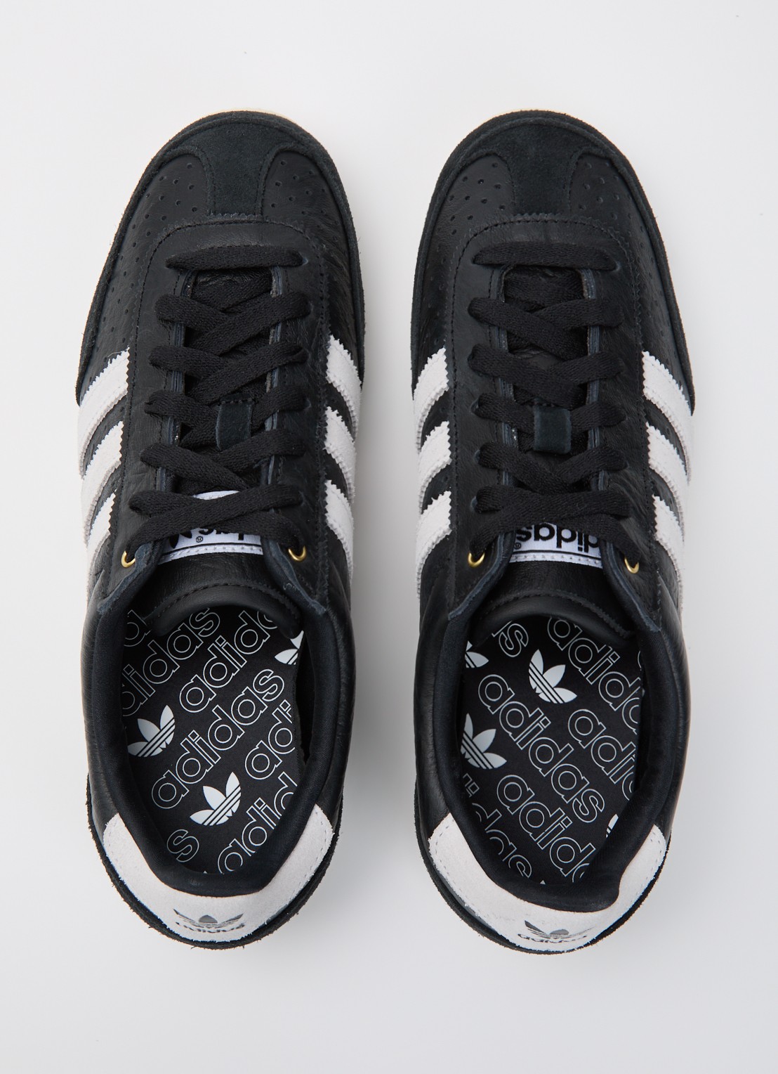 Adidas Japan sneaker van leer met suède details - detail 2 zwart