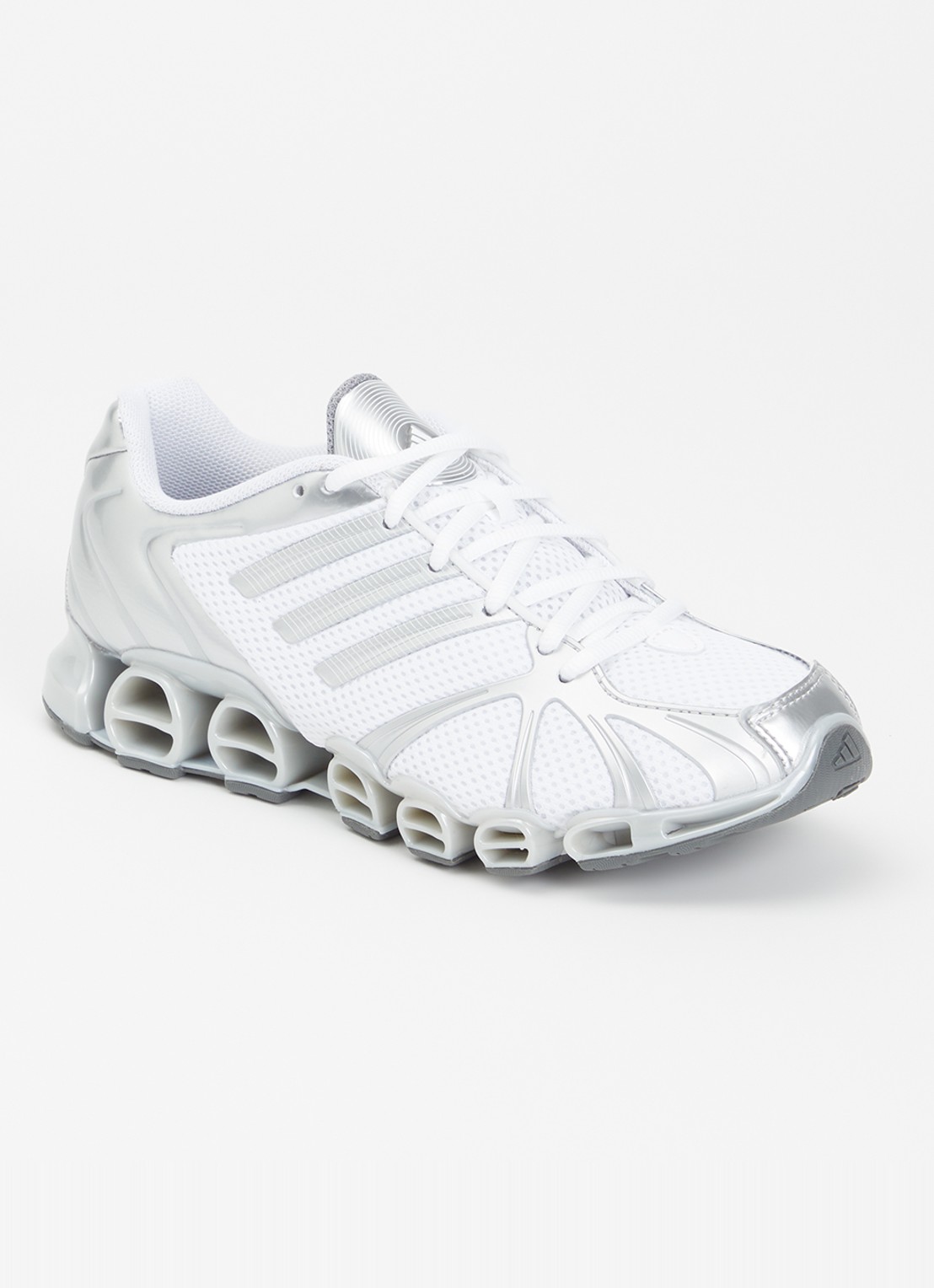 Adidas Mega Ghostride sneaker van mesh met metallic finish - voorkant 5 zilver