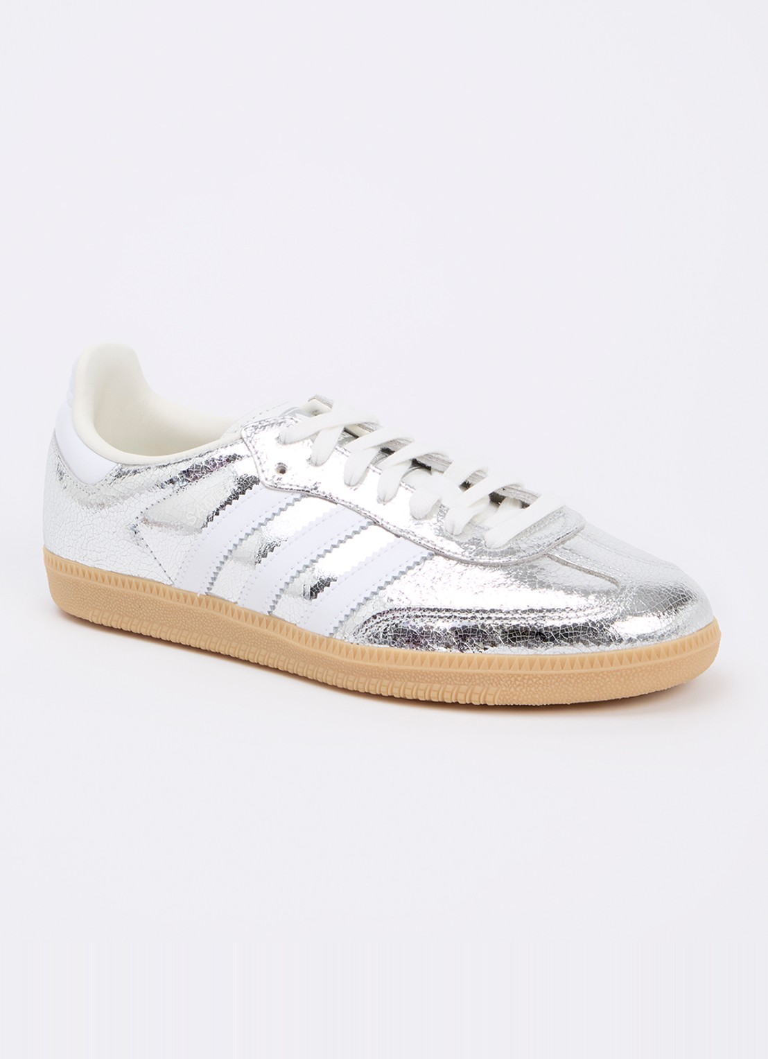 Adidas Samba OG sneaker van leer met lakfinish - voorkant zilver