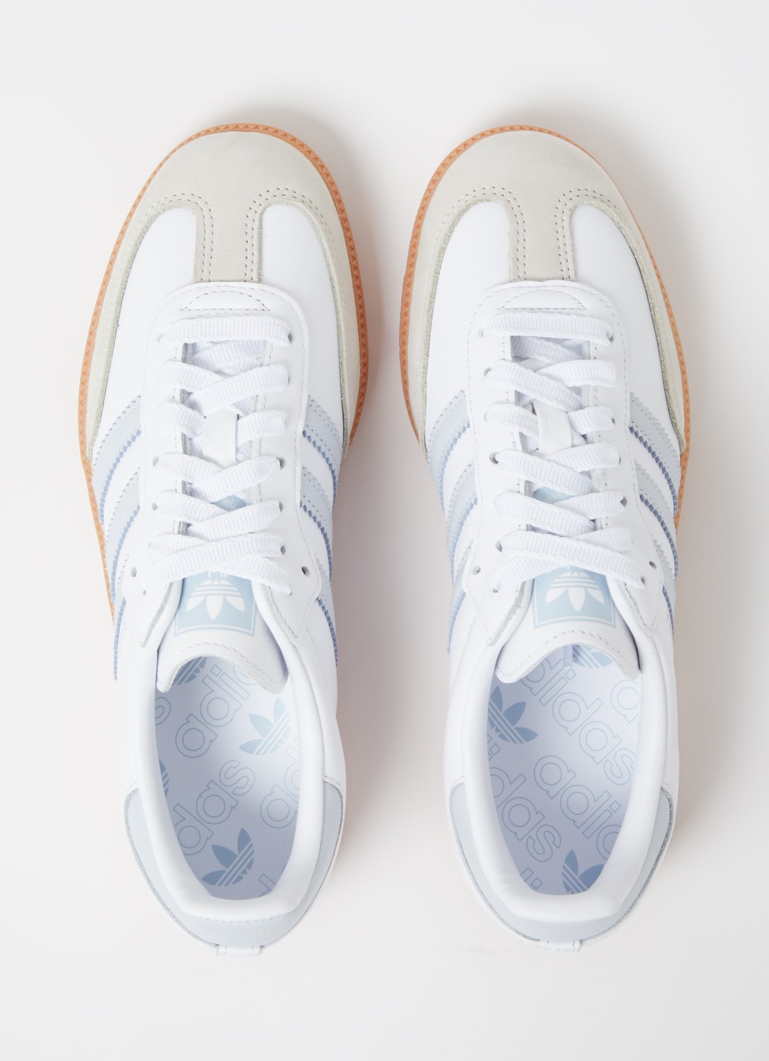 Adidas Samba OG sneaker van leer met suède details  - detail 4 lichtblauw
