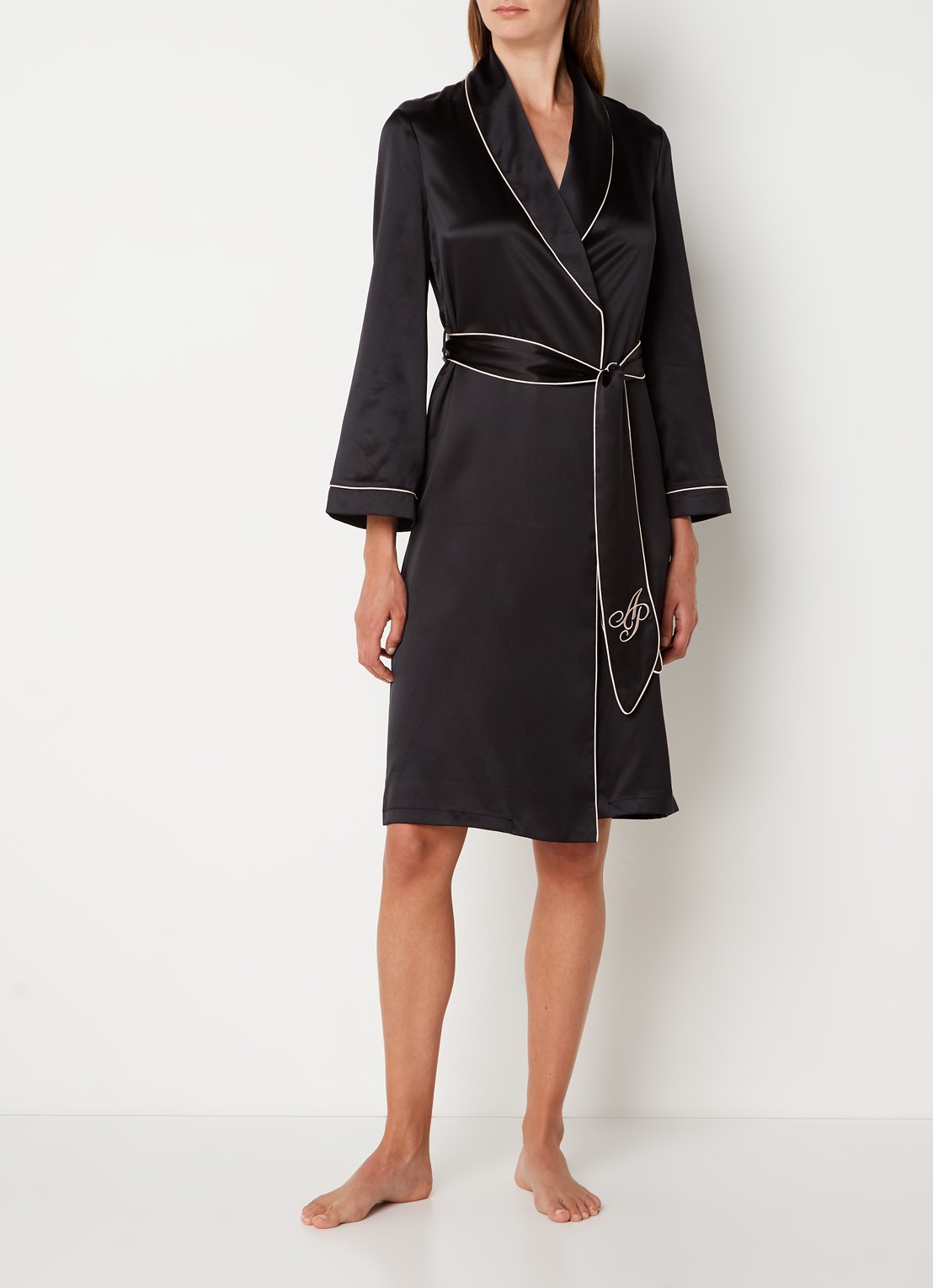 Agent Provocateur Classic kimono van zijde met strikceintuur - detail zwart