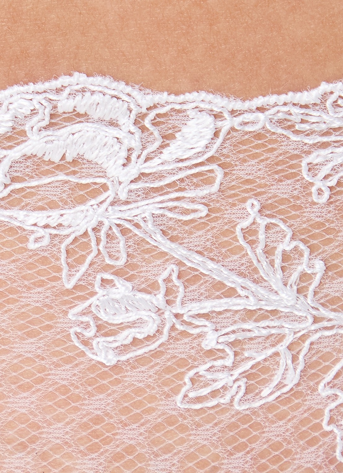 Agent Provocateur Rosia string van kant - detail 2 wit