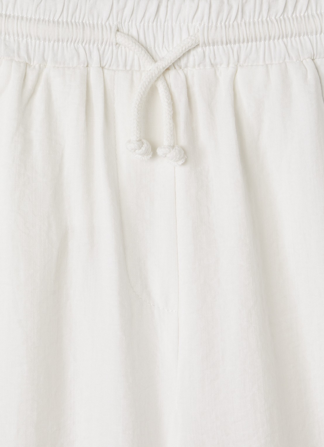 AI&KO Carly wide fit broek met elastische band - detail gebroken wit