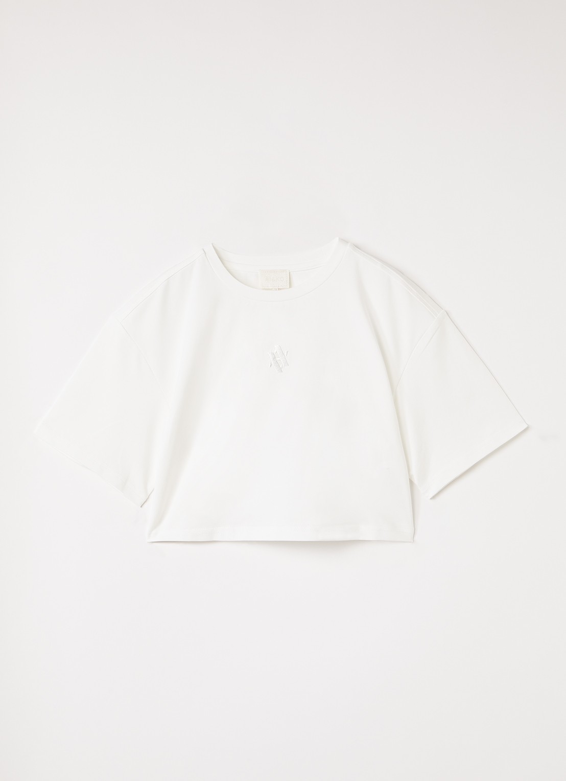AI&KO Elsa T-shirt met logo - voorkant wit