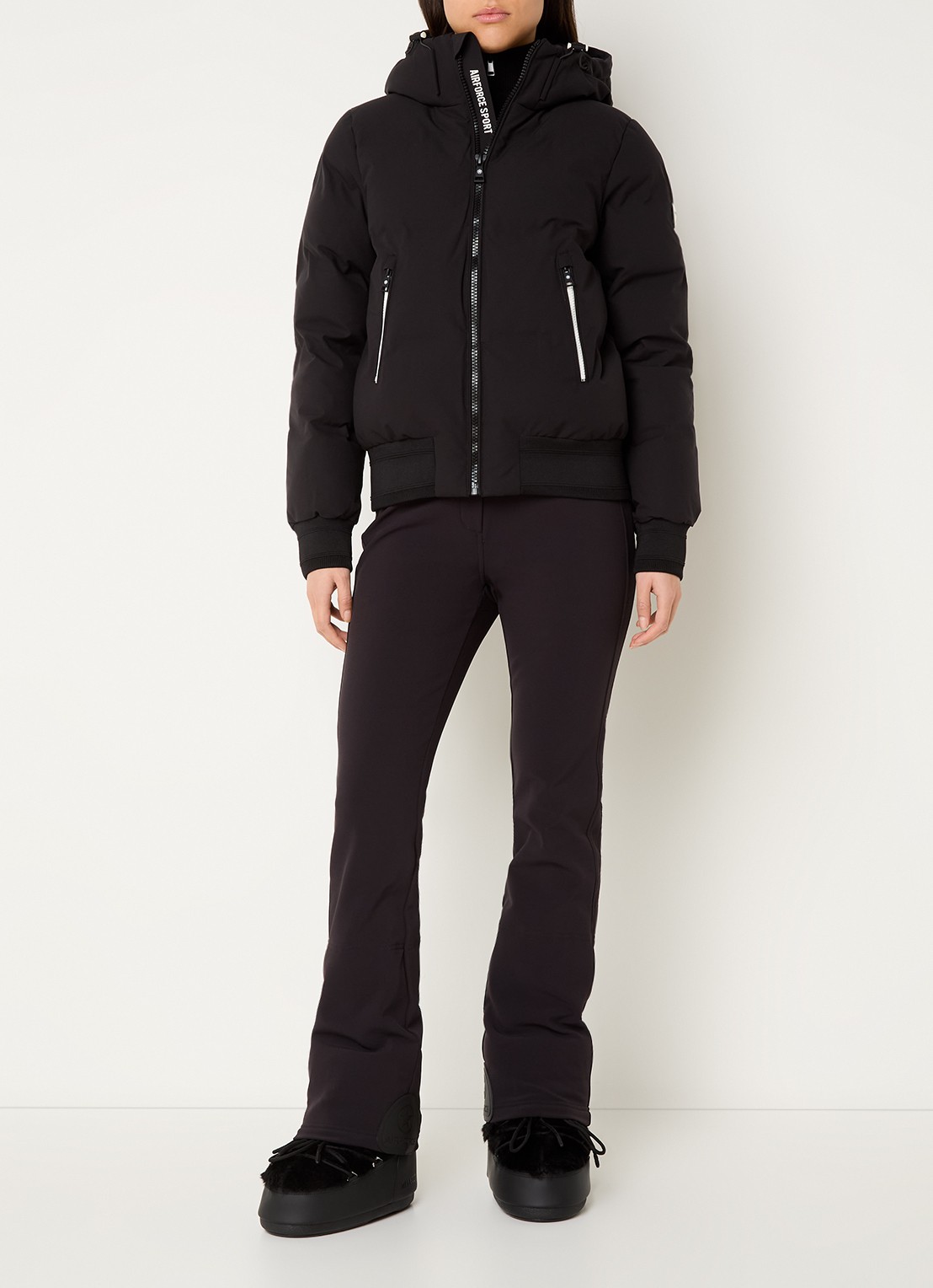 Airforce Christie high waist flared fit skibroek met afneembare bretels - voorkant 2 zwart