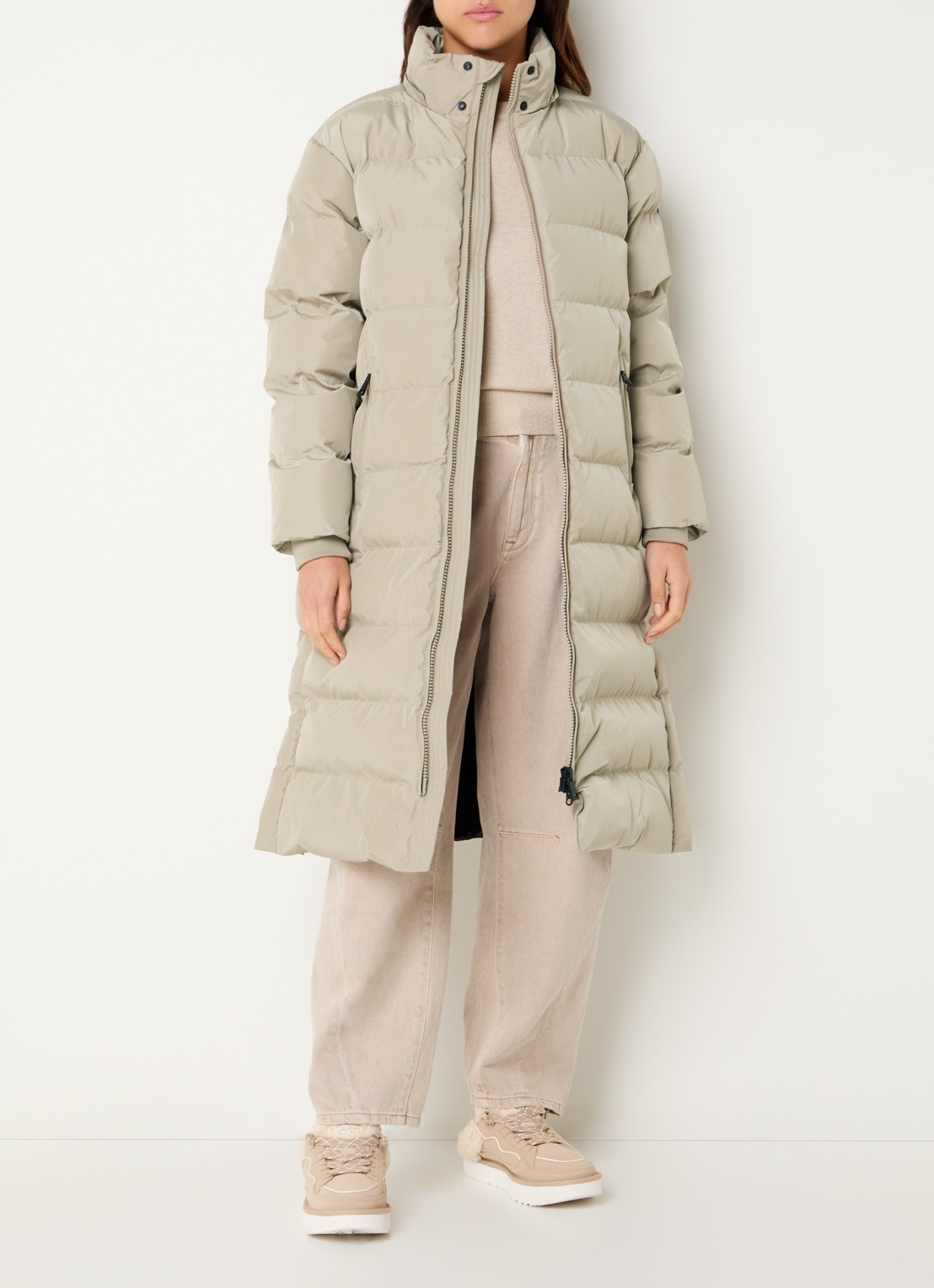 Airforce Grace longline puffer jas met afneembare capuchon - voorkant 2 taupe