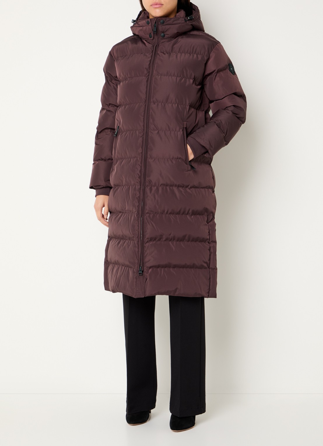 Airforce Grace longline puffer jas met afneembare capuchon - detail 4 chocoladebruin