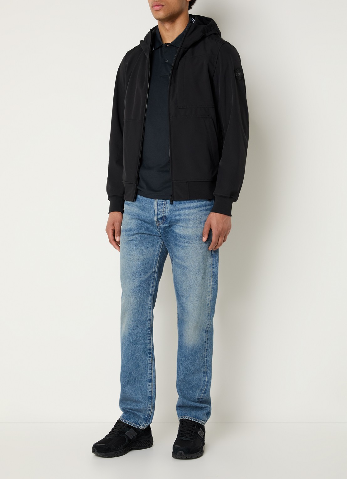 Airforce Javi softshell jack met capuchon en ritszakken - voorkant 4 zwart