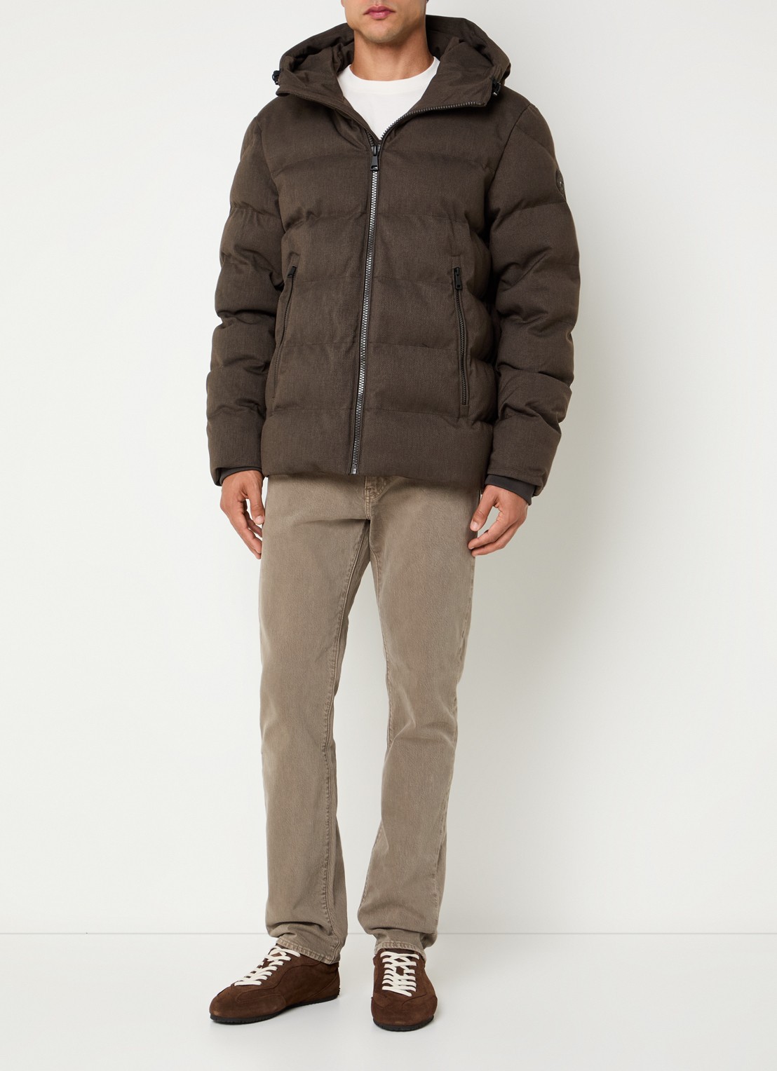 Airforce Robin puffer jack met capuchon - voorkant 3 donkerbruin